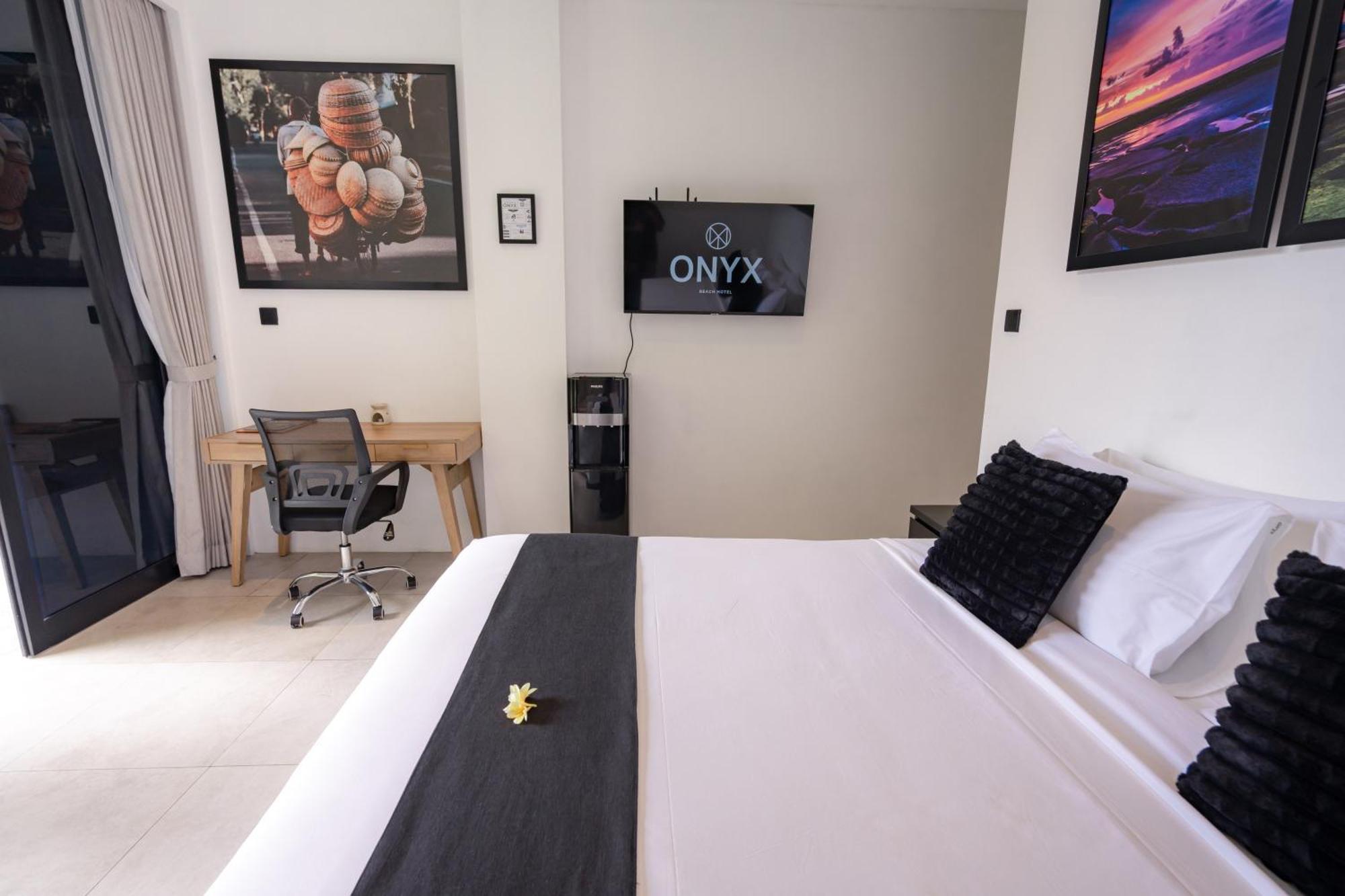 Onyx Beach Hotel ชังกู ภายนอก รูปภาพ